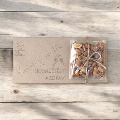 Mix ořechů v medu a soli