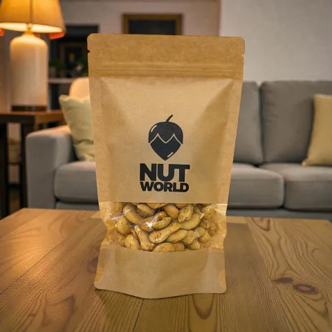 Kešu pražené s cibulkou a zakysanou smetanou — náhled 2