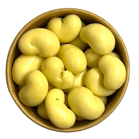 Kešu v bílé čokoládě