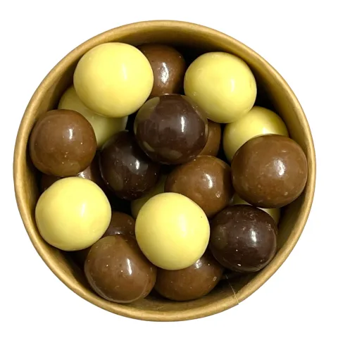 Lískové ořechy tříbarevné