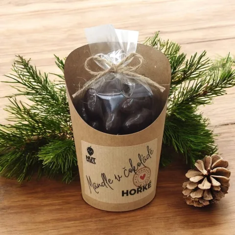 Mandle V HOŘKÉ ČOKOLÁDĚ v celofánku a kelímku 180g
