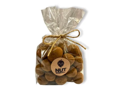 Lískové ořechy v mléčné čokoládě a skořici