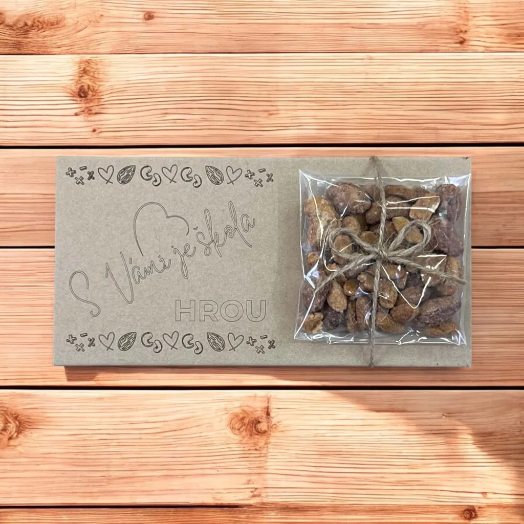 Dárková kazetka - Mix ořechů v medu a soli