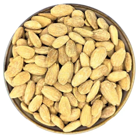 Mandle s příchutí papriky