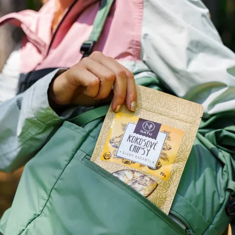 Kokosové chipsy slaný karamel BIO — náhled 5
