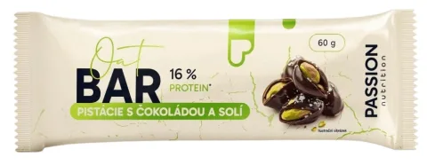 Ovesná tyčinka s pistáciemi, čokoládou a solí