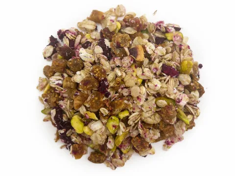 Letní proteinová granola dračí ovoce a pistácie