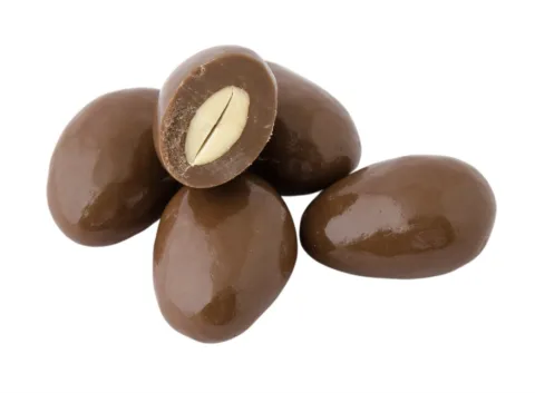 Mandle v čokoládě - slaný karamel