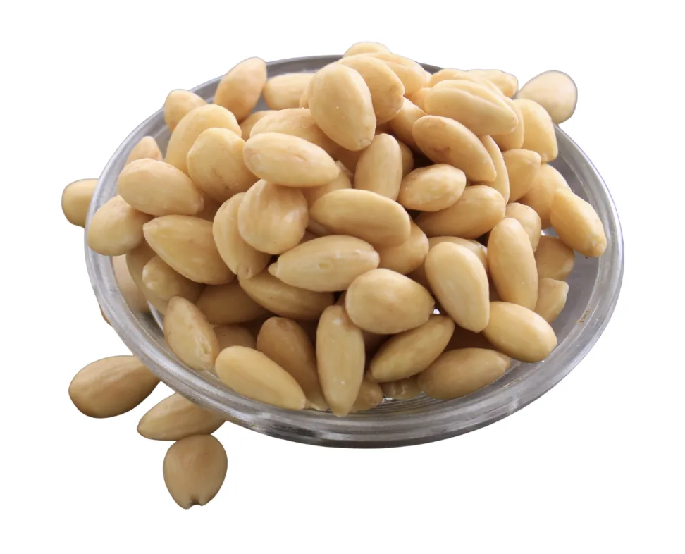Mandle BIO blanšírované pražené Balení: 1 kg